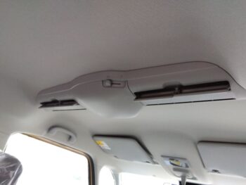 スペーシア ＨＹＢＲＩＤ　Ｘ　未使用車　4WD