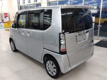 N-BOX+ Ｇ・Ｌパッケージ 4WD