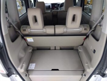 N-BOX+ Ｇ・Ｌパッケージ 4WD