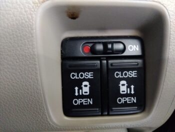 N-BOX Ｇ・Ｌパッケージ　4WD