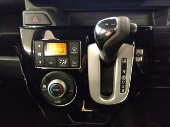 ウェイク  X　ターボ　ファインセレクション SA　4WD