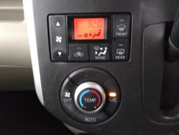 タント G　SA　４WD