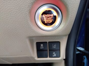 N-BOX Ｇ・ホンダセンシング 純正ナビ 4WD