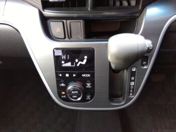 ムーヴカスタム Ｘ ＳＡ 純正ナビTV バックカメラ 4WD