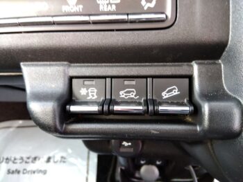 フレアクロスオーバー ハイブリッドＸＴ  ターボ　全方モニターナビTV 4WD