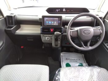 タント Ｌ　純正ナビ　 4WD