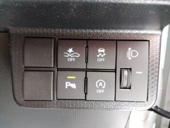 タント Ｌ　純正ナビ　 4WD