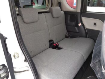 タント Ｌ　純正ナビ　 4WD