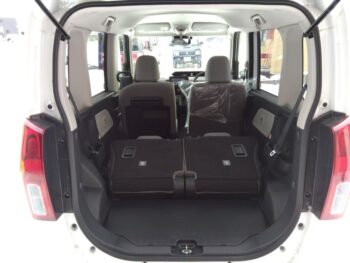 タント Ｌ　純正ナビ　 4WD