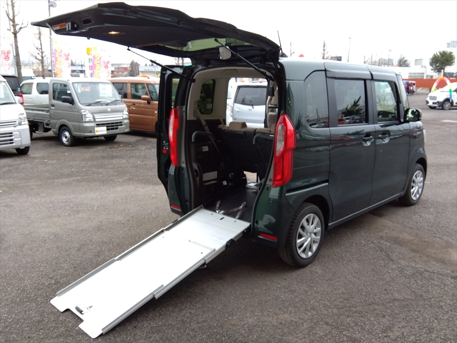 N-BOX Ｌ・スロープ 福祉車両 4WD