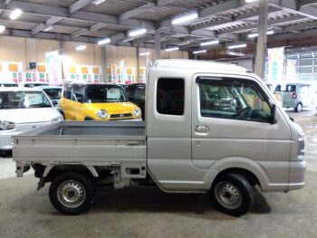 スーパーキャリイトラック Ｘ　ＬＥＤヘッドランプ装着車　幌キット積込有 4WD