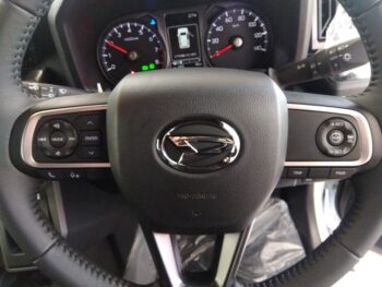 タフト G クロムベンチャー 未使用車 4WD