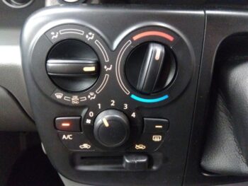 クリッパーバン DX エマージェンシーブレーキ 4WD