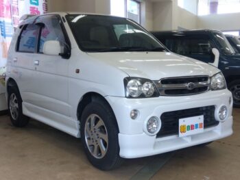 テリオスキッド キスマークL 4WD