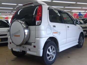 テリオスキッド キスマークL 4WD