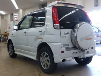 テリオスキッド キスマークL 4WD