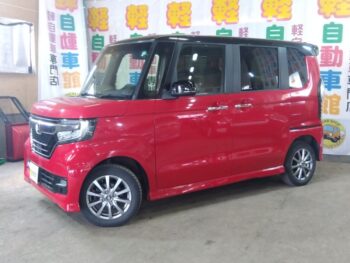 N-BOXカスタム Ｇ・ＥＸホンダセンシング 4WD