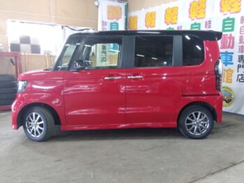 N-BOXカスタム Ｇ・ＥＸホンダセンシング 4WD