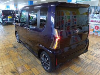 タントカスタム ＲＳ ターボ　後期型 4WD