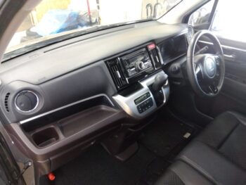 N-WGNカスタム G Aパッケージ 4WD
