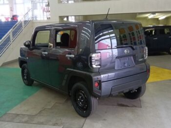 タフト X IDLEレス 未使用車 4WD