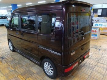 NV100クリッパーリオ Ｅ ターボ 4WD