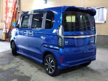 N-BOXカスタム Ｇ・Ｌホンダセンシング 4WD