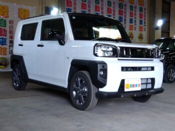 タフト Ｇターボダーククロムアドベンチャー 4WD