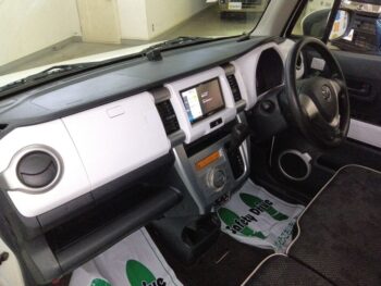 フレアクロスオーバー XG　4WD