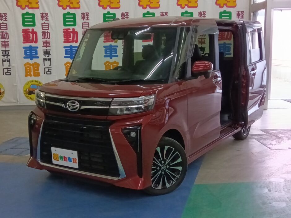 タントカスタム ＲＳ　ターボ　純正パノラマモニター10インチナビ　4ＷＤ