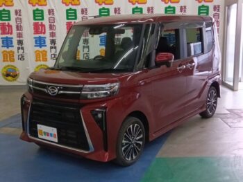 タントカスタム ＲＳ　ターボ　純正パノラマモニター10インチナビ　4ＷＤ
