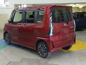 タントカスタム ＲＳ　ターボ　純正パノラマモニター10インチナビ　4ＷＤ