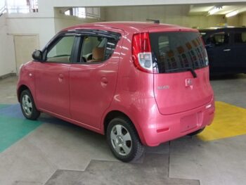 モコ E　FOUR　4WD