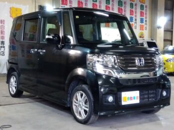 N-BOXカスタム Ｇ・Ｌパッケージ 4WD