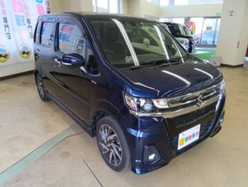 ワゴンR カスタムZ ハイブリッドZT ターボ 全方位モニター付 4WD