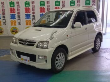 テリオスキッド カスタムL　4WD