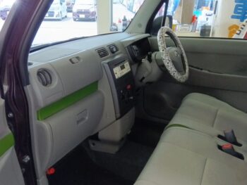 ムーヴコンテ L 4WD