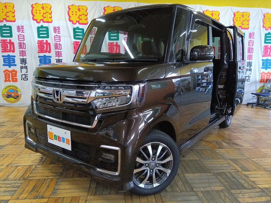 N-BOXカスタム Ｌ 4WD