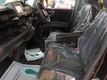 N-BOXカスタム Ｌ 4WD