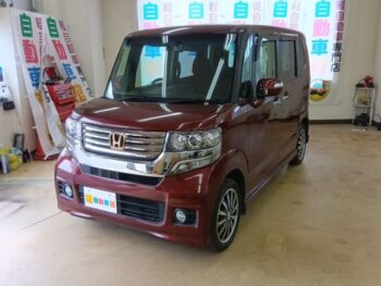 N-BOXカスタム G・ターボパッケージ 4WD