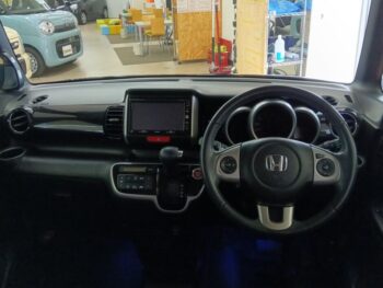N-BOXカスタム G・ターボパッケージ 4WD