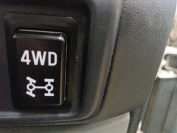 ミニキャブトラック Vタイプ エアコン・パワステ 4WD