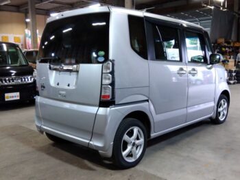 N-BOX+ Ｇ・Ｌパッケージ 4WD