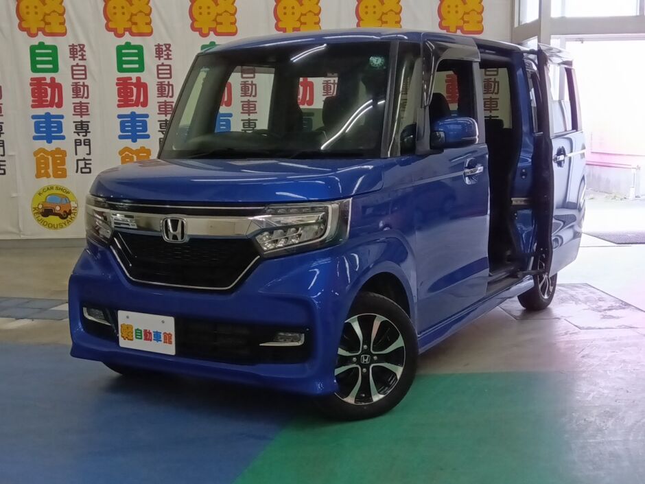 N-BOXカスタム G・L　ホンダセンシング　4WD