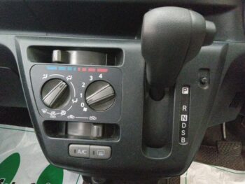 ミライース L　SAⅢ　4WD