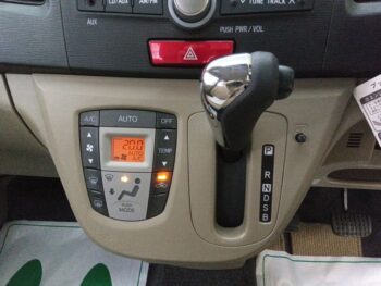 ムーヴ X　4WD