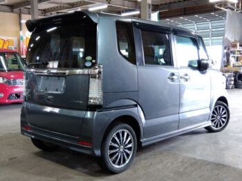 N-BOXカスタム Ｇ・ターボパッケージ 4WD