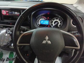 eKスペースカスタム Ｔ　ターボ　4ＷＤ