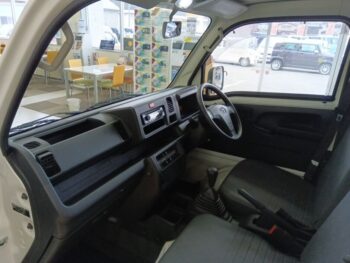 ピクシストラック スタンダード　AC無 ＰＳ無し 4WD
