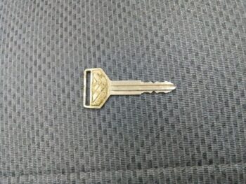 ピクシストラック スタンダード　AC無 ＰＳ無し 4WD